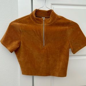 ALO YOGA | quarter zip mock neck corduroy crop top | color: toffee | size small